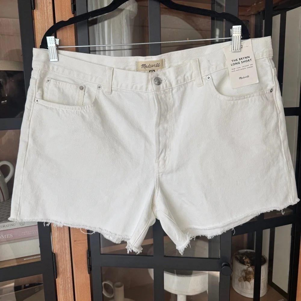 Madewell The Brynn Long Shorts mid rise raw hem white jeans denim plus size